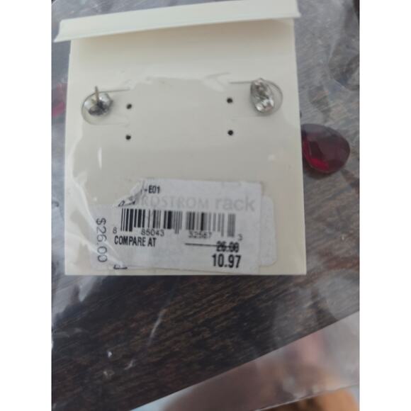 Pierced Red Crystal Dangle Teardrop Earrings Kenneth Cole - Picture 3 of 4